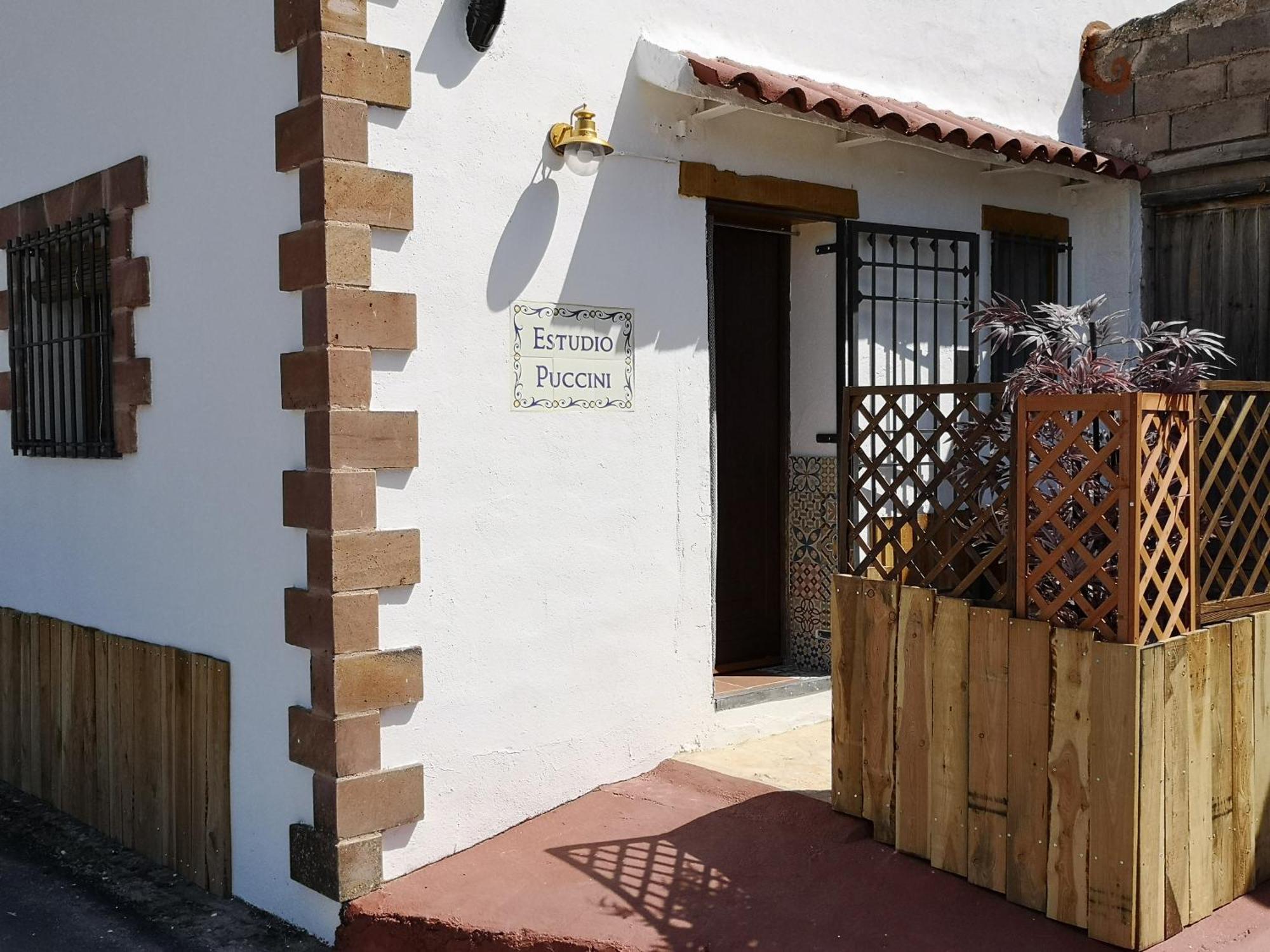 La Casa Blanca Del Alto Tajo Guest House Ablanque ภายนอก รูปภาพ